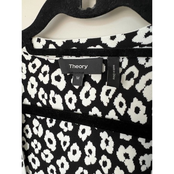 Theory Leopard Print Button Front Cardigan M - Picture 4 of 5